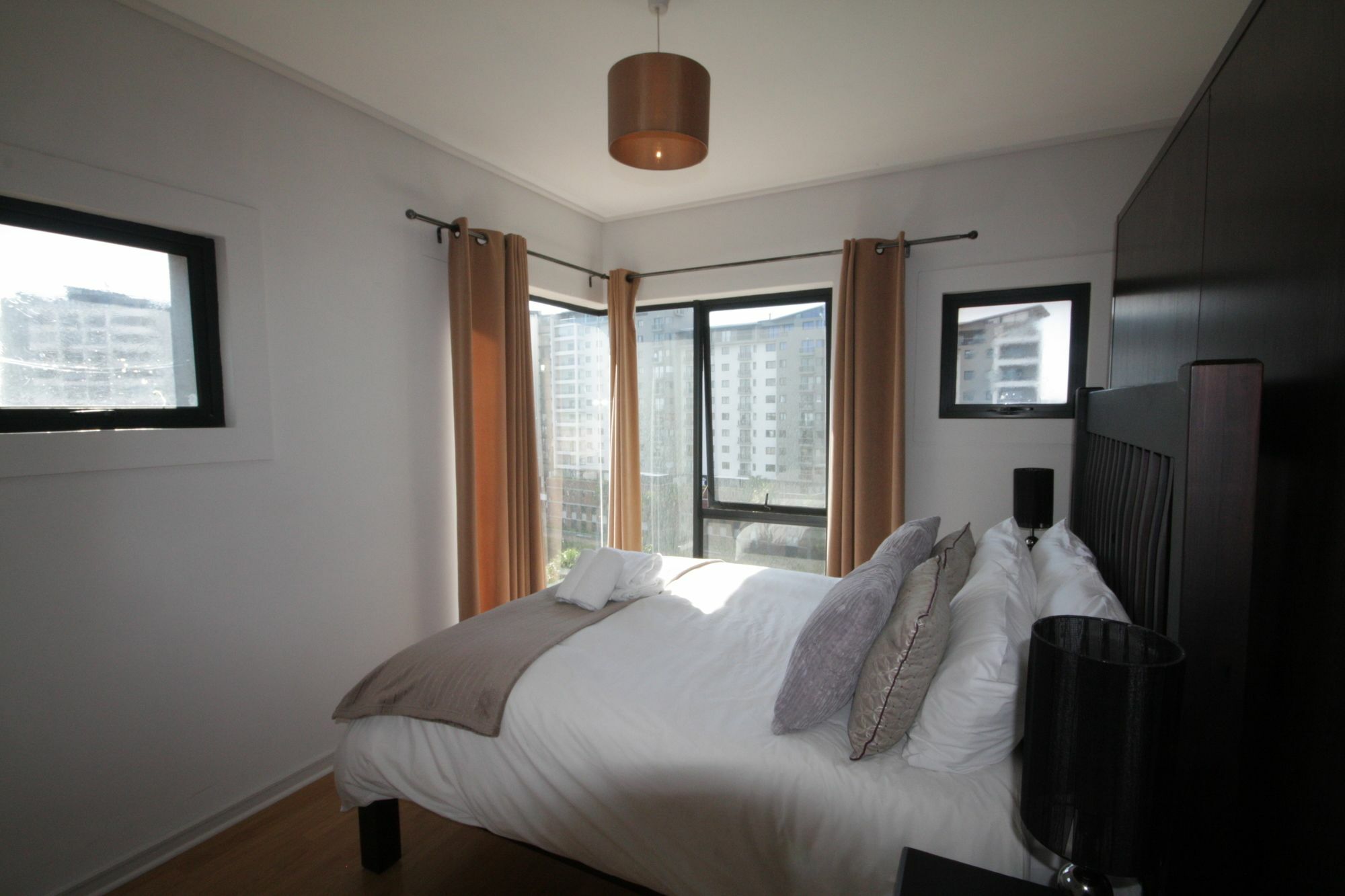 Manhattan 808 By Ctha Cape Town Exterior photo